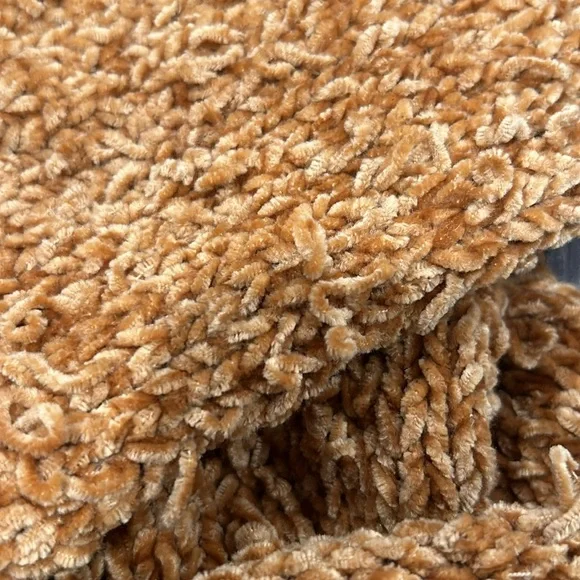 UO Milo Chenille Cropped Distressed Mock-Neck Sweater - Picture 6 of 9